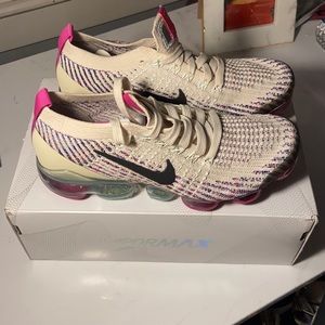 Women’s Air Vapormax Flyknit 3